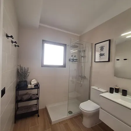 Castle Harbour Atico Duplex 3 2 Banos Balcon Vista Mar Los Cristianos (Tenerife)