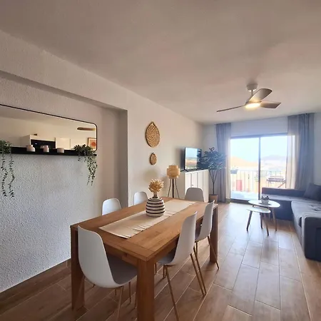 Castle Harbour Atico Duplex 3 2 Banos Balcon Vista Mar Los Cristianos (Tenerife)